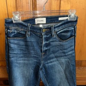 Frame Le High Skinny 25